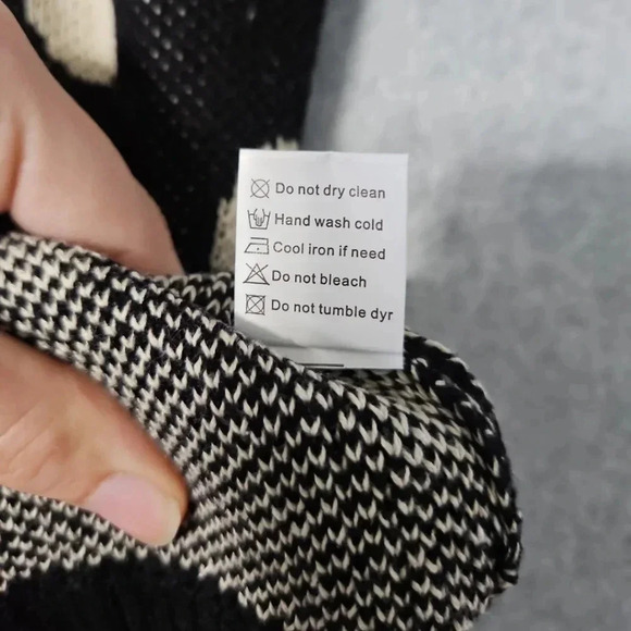 Asymmetrical Off the Shoulder Brown & Black Animal Print Buckle Sweater Womens L - Picture 3 of 4